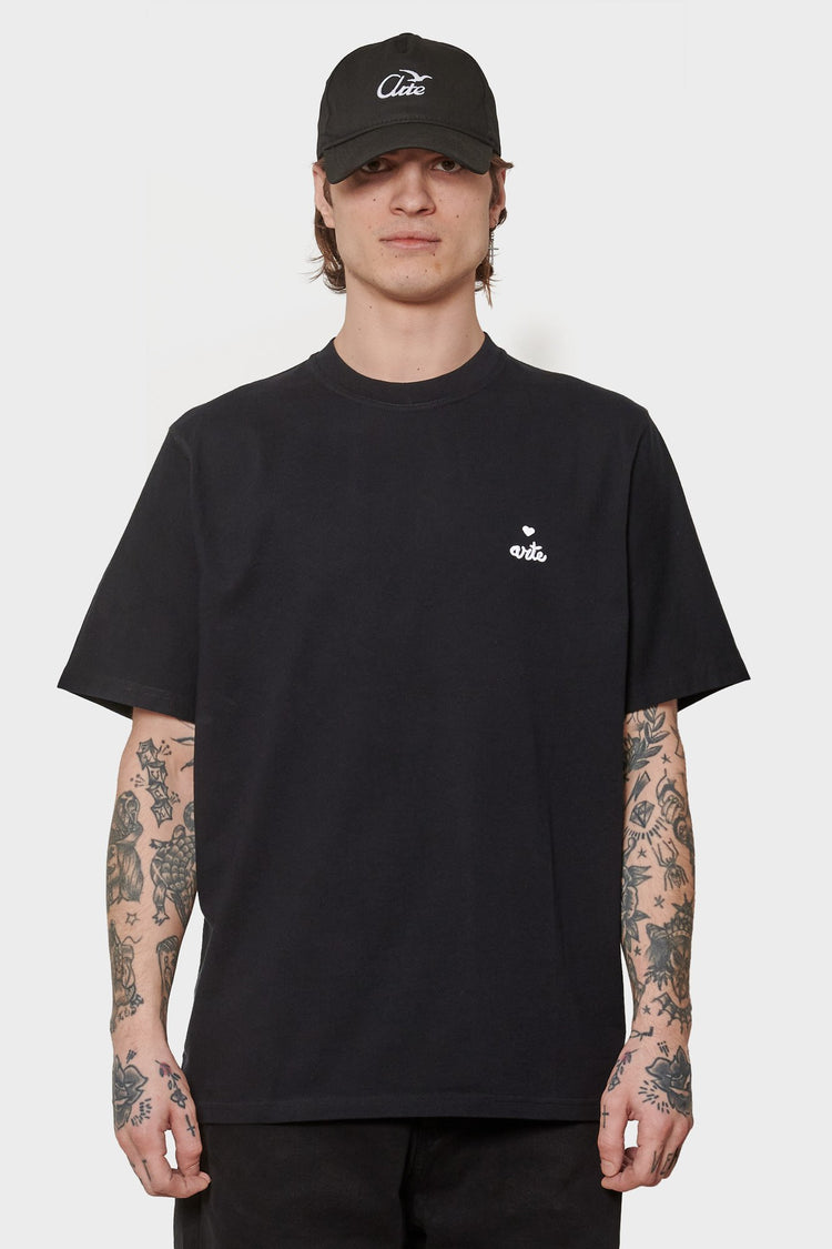 men#@Футболка HEART LOGO чорна