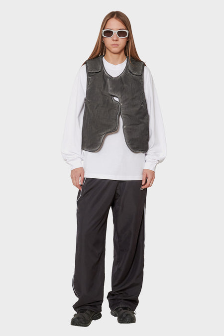 women#@Жилет FORM GILET чорний