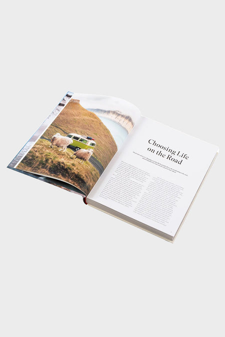 Книга THE GETAWAYS, купити онлайн в магазині.