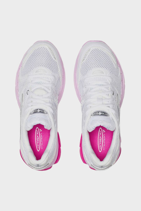 Кросівки PROGRID TRIUMPH 4 біло-рожеві від SAUCONY купити онлайн у магазині NEWBORN K
