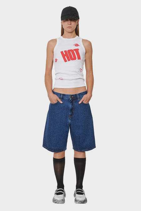 women#@Майка KISS ME I'M HOT біла