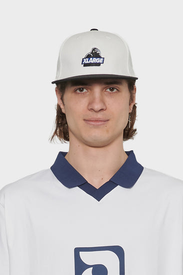 men#@Кепка SLANTED SNAPBACK біла