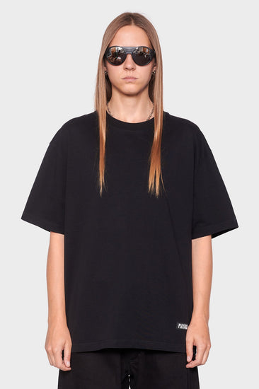 women#@Футболка MONUMENTS чорна, купити онлайн в магазині.