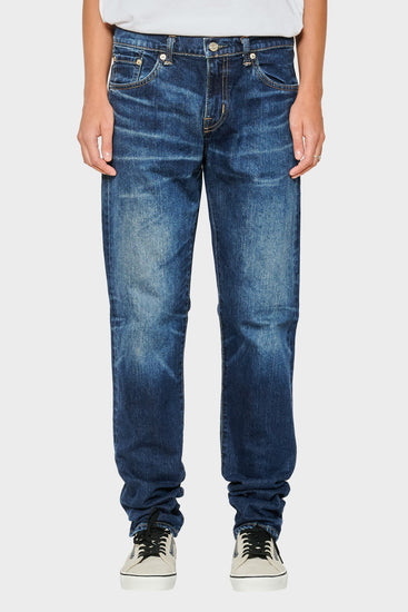 women#@Джинси REGULAR TAPERED темно-блакитні, купити онлайн в магазині.