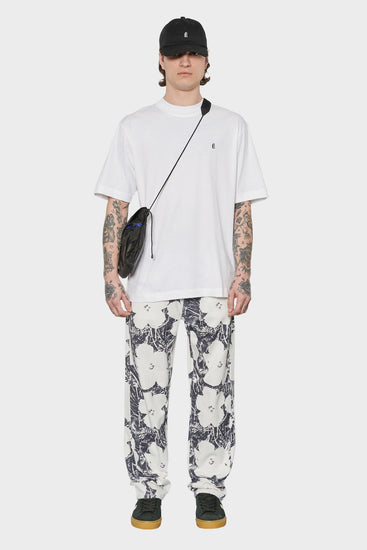 men#@Футболка CLASSIC È біла