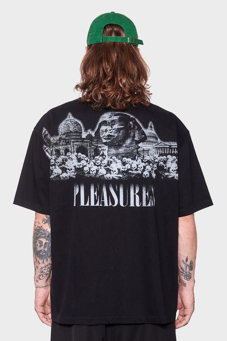 men#@Футболка MONUMENTS чорна, купити онлайн в магазині.