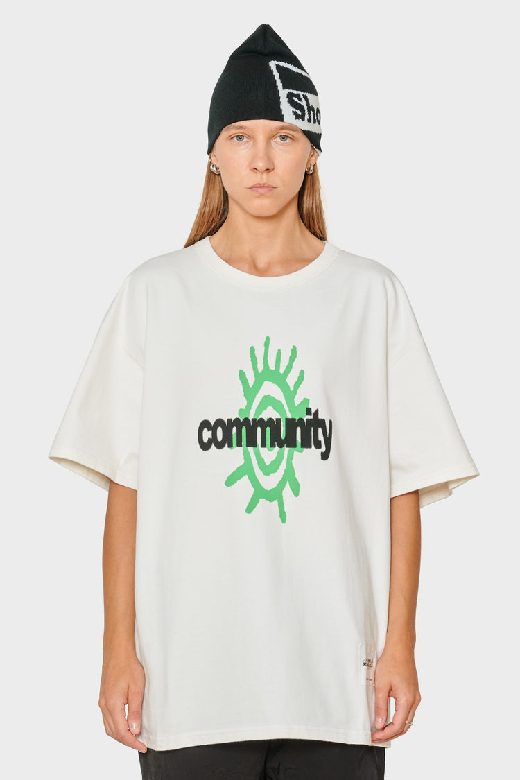 women#@Футболка M0D44 x CHUMAKY COMMUNITY біла, купити онлайн в магазині.