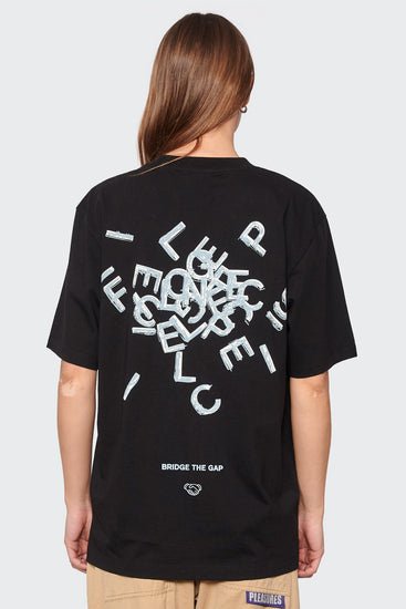 women#@Футболка Alphabet чорна, купити онлайн в магазині.