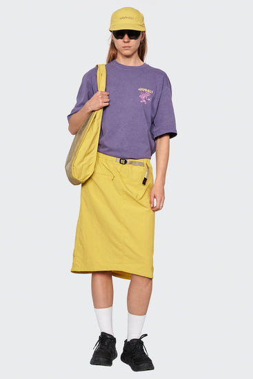 Спідниця NYLON PACKABLE MIDI жовта, купити онлайн в магазині.