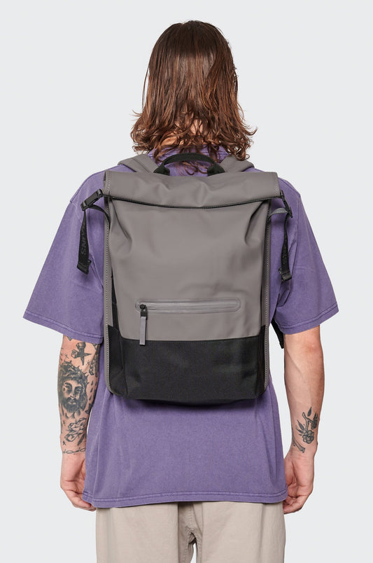 Рюкзак TRAIL ROLLTOP BACKPACK сірий, купити онлайн в магазині.