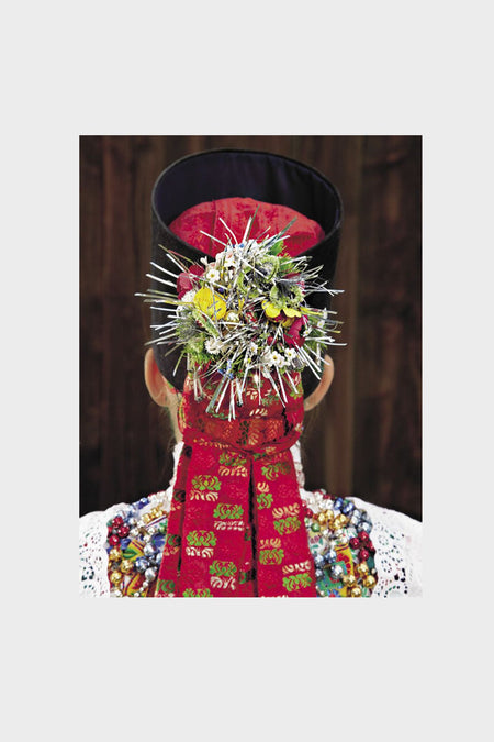 Книга TRADITIONAL COUTURE, купити онлайн в магазині.