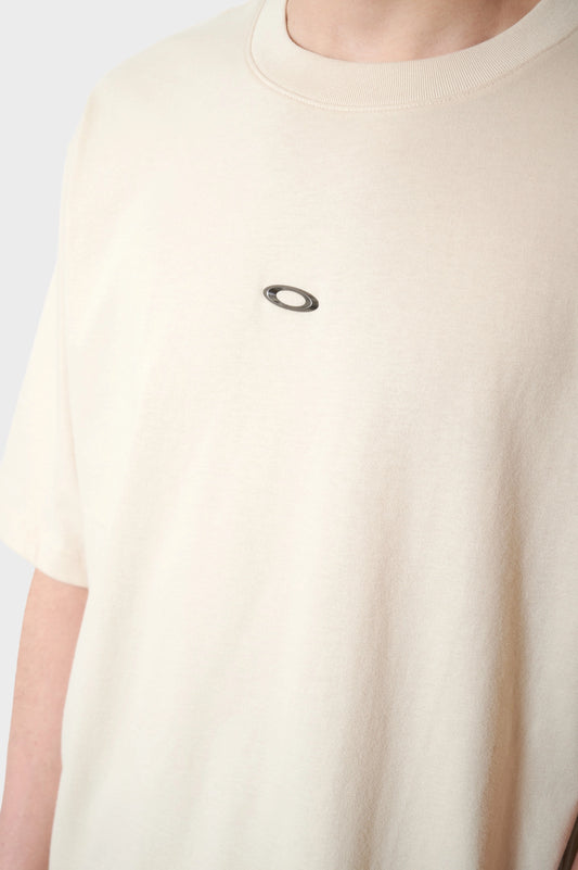 Футболка METAL RISE молочна