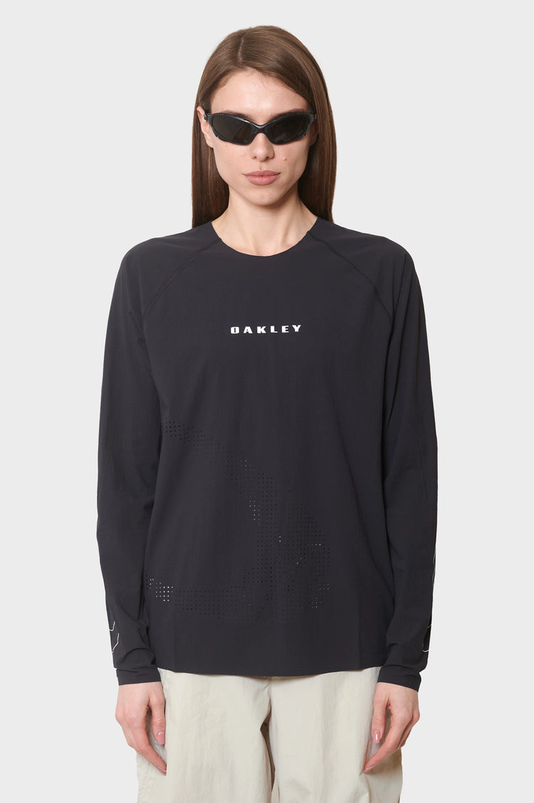 women#@Лонгслів SEEKER WHIP чорний