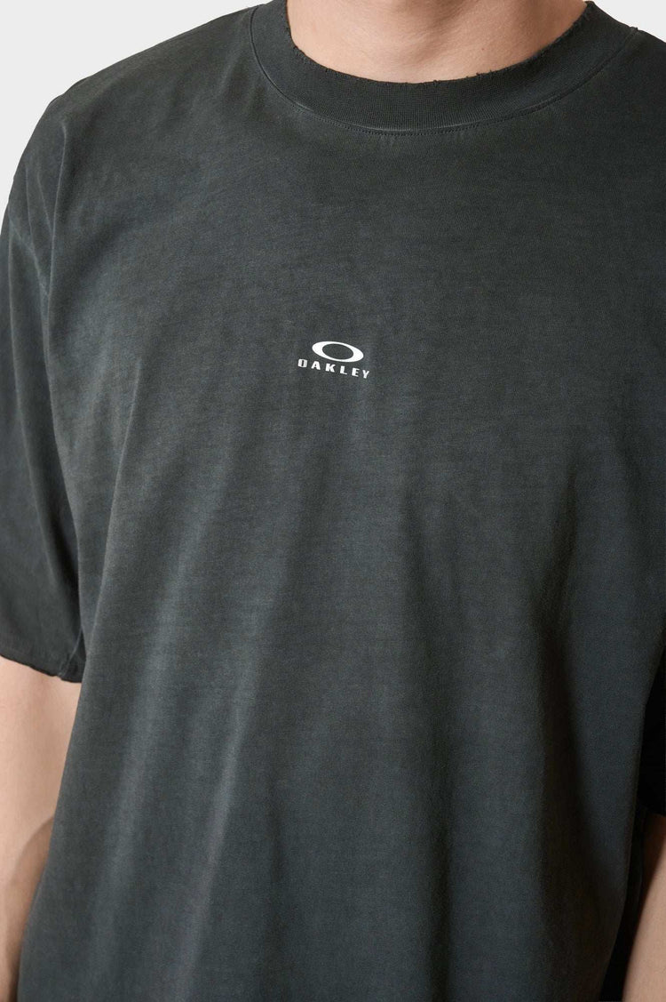 T-shirt LATITUDE VEIL black