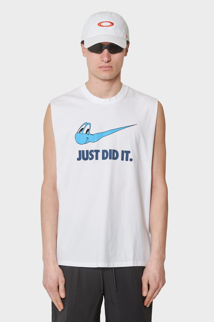 men#@Майка JUST DID IT...AGAIN біла