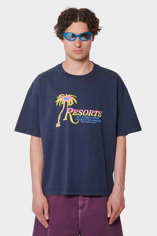 men#@Футболка RESORTS TEE темно-синя