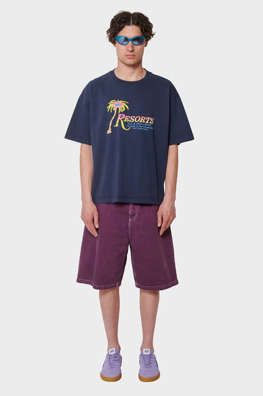 men#@Футболка RESORTS TEE темно-синя