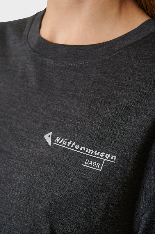 Футболка DAGR чорна