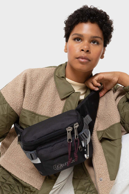 women#@Cумка OUT BUMBAG чорна, купити онлайн в магазині.