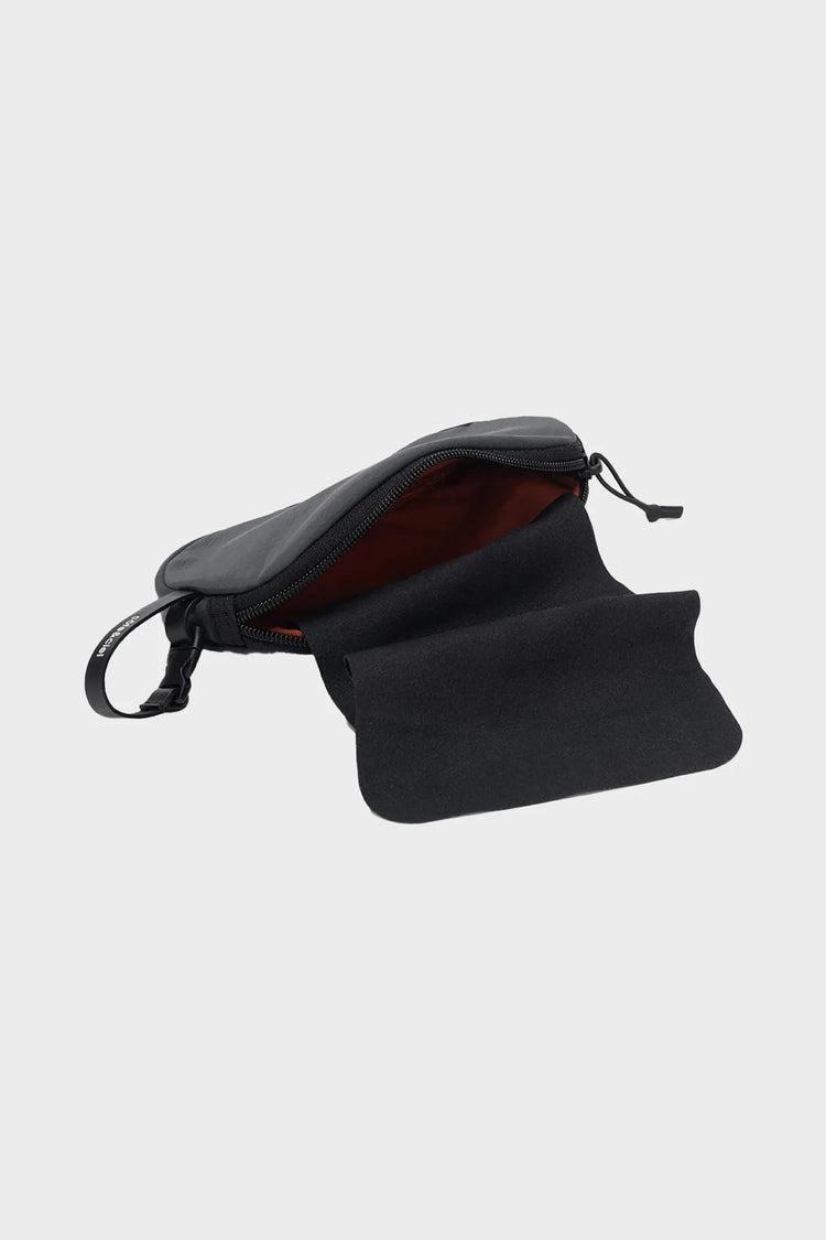 Чохол для окулярів EYEWEAR POUCH темно-сірий