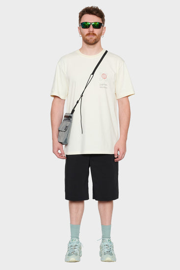 men#@Футболка BASE молочна