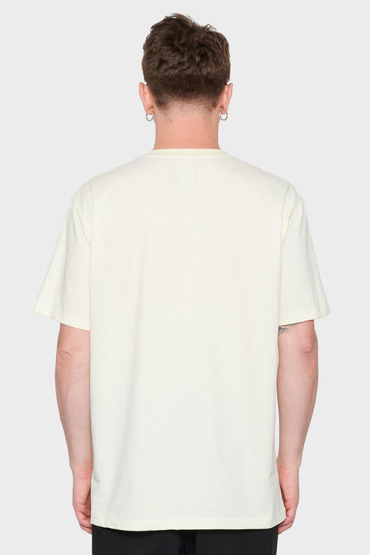 men#@Футболка BASE молочна