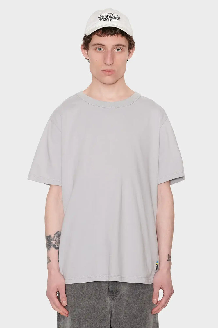 men#@Футболка BLANK REGULAR світло-сіра