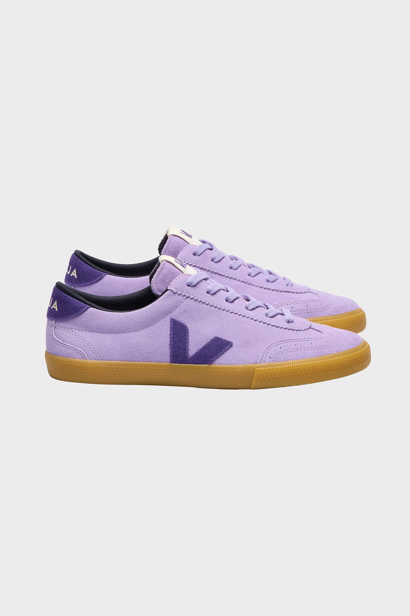 

Кросівки VOLLEY SUEDE фіолетові
