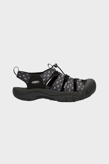 Сандалі ETUDES × KEEN чорні від ETUDES купити онлайн у магазині NEWBORN K