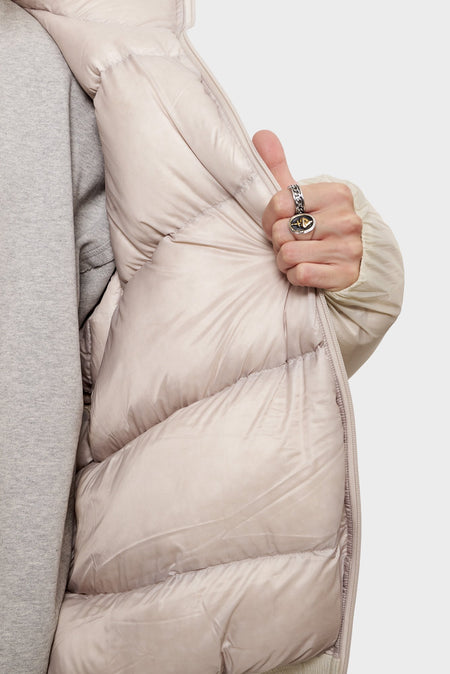 Куртка LATITUDE SOAR PUFFER молочна