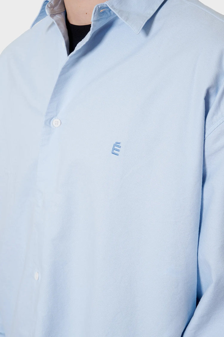 Сорочка CLASSIC É блакитна