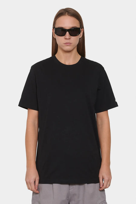 women#@Футболка BASE T-SHIRT чорна