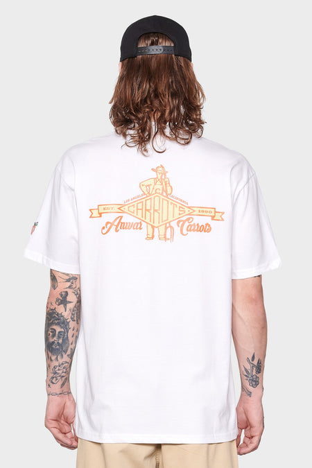 men#@Футболка EMBLEM біла, купити онлайн в магазині.