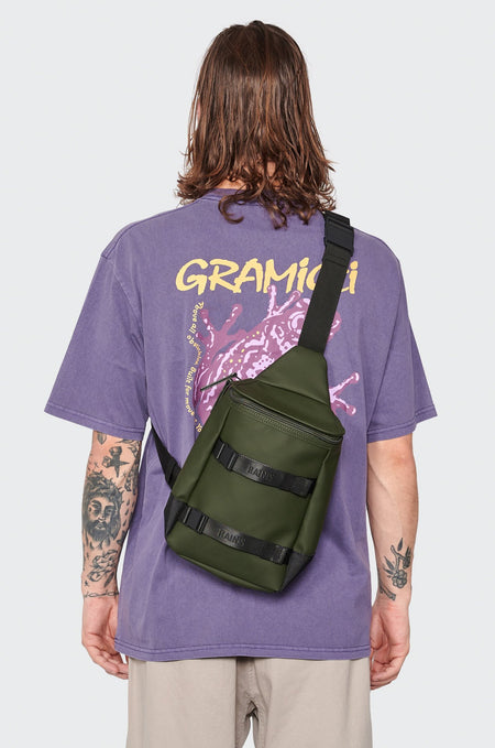 Сумка TRAIL SLING BAG зелена, купити онлайн в магазині.