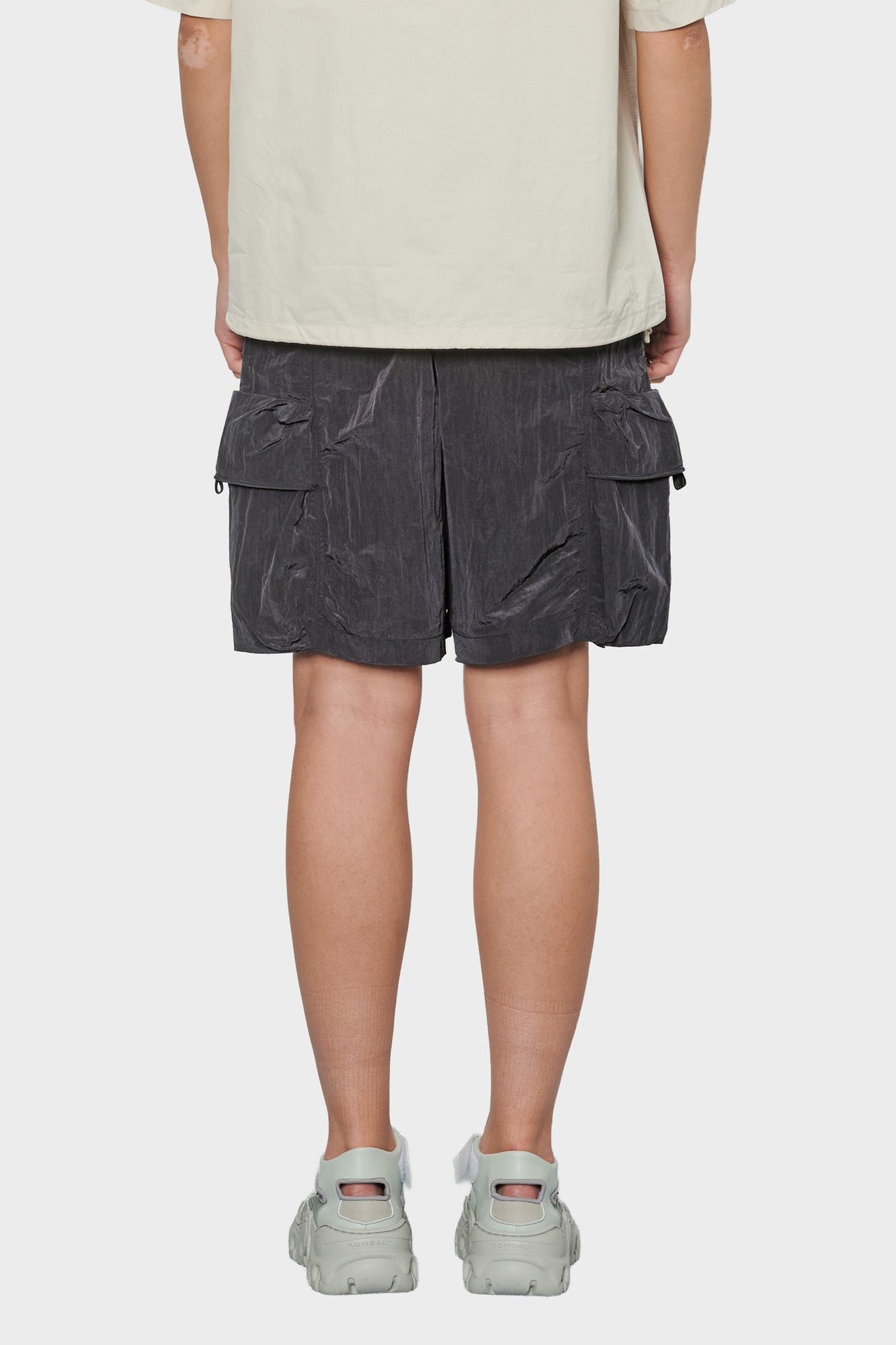 

women#@Шорти MULTIPOCKET SHORT чорні
