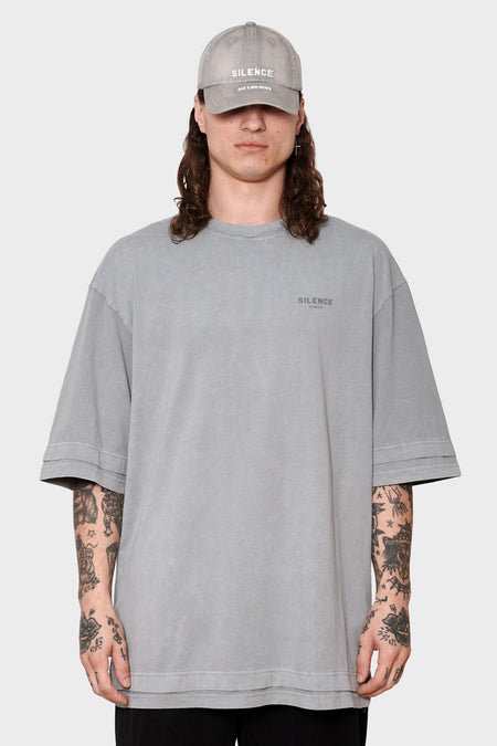 men#@Футболка LAYERED сіра, купити онлайн в магазині.