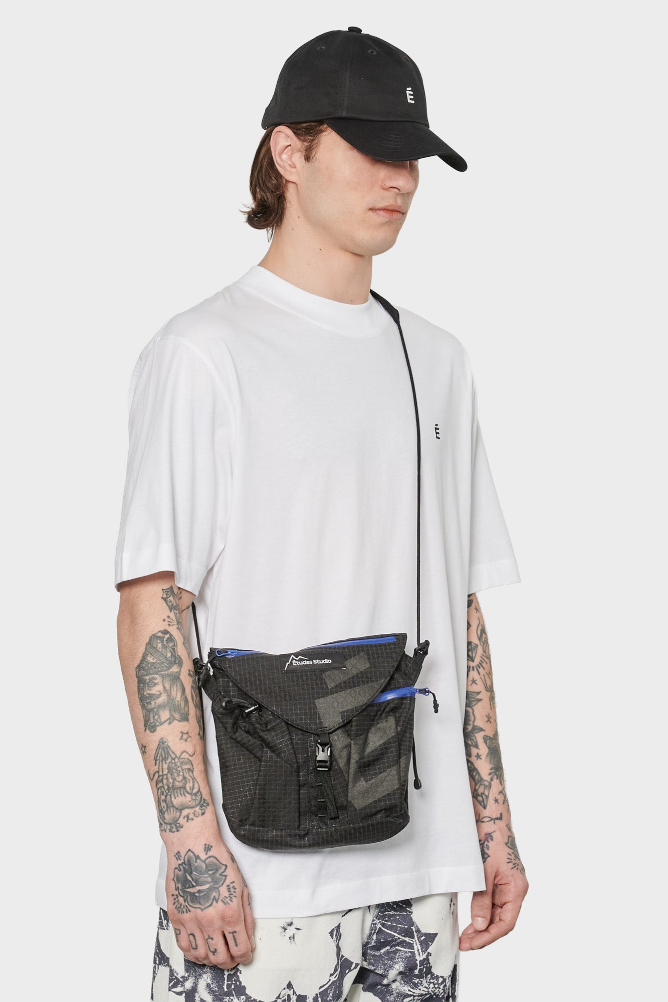 

men#@Сумка ETUDES × CAYL BAG чорна

