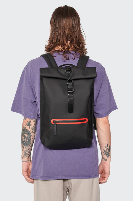 Рюкзак ROLLTOP RUCKSACK CONTRAST чорний, купити онлайн в магазині.