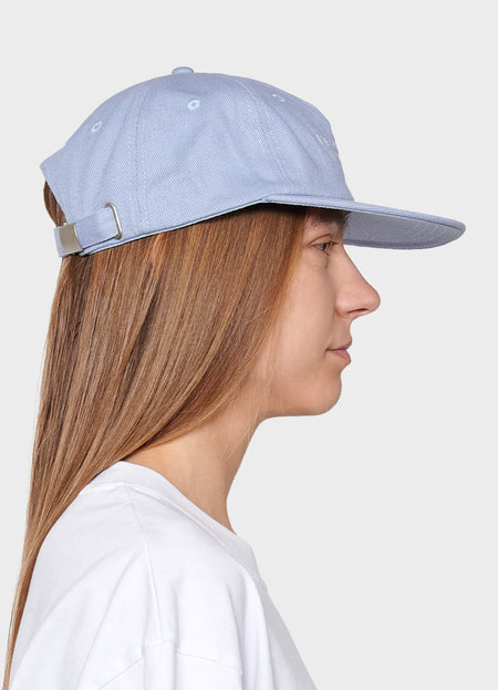 women#@Кепка NAME блакитна