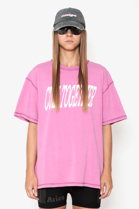 Футболка CUM TOGETHER рожева, купити онлайн в магазині.