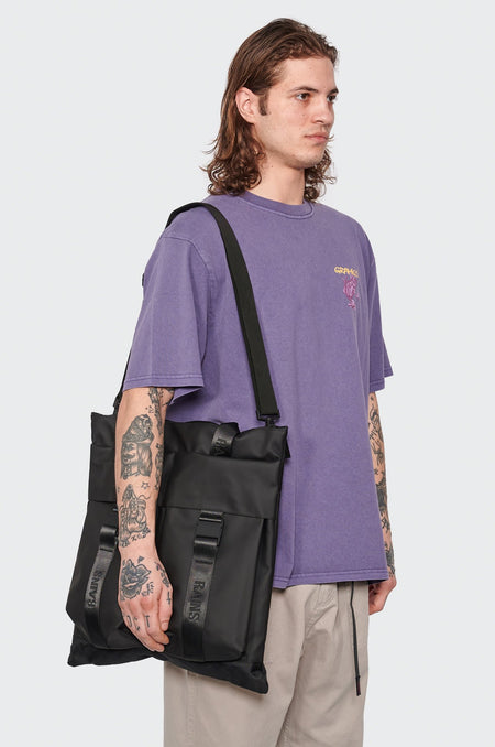 Сумка TRAIL TOTE чорна, купити онлайн в магазині.