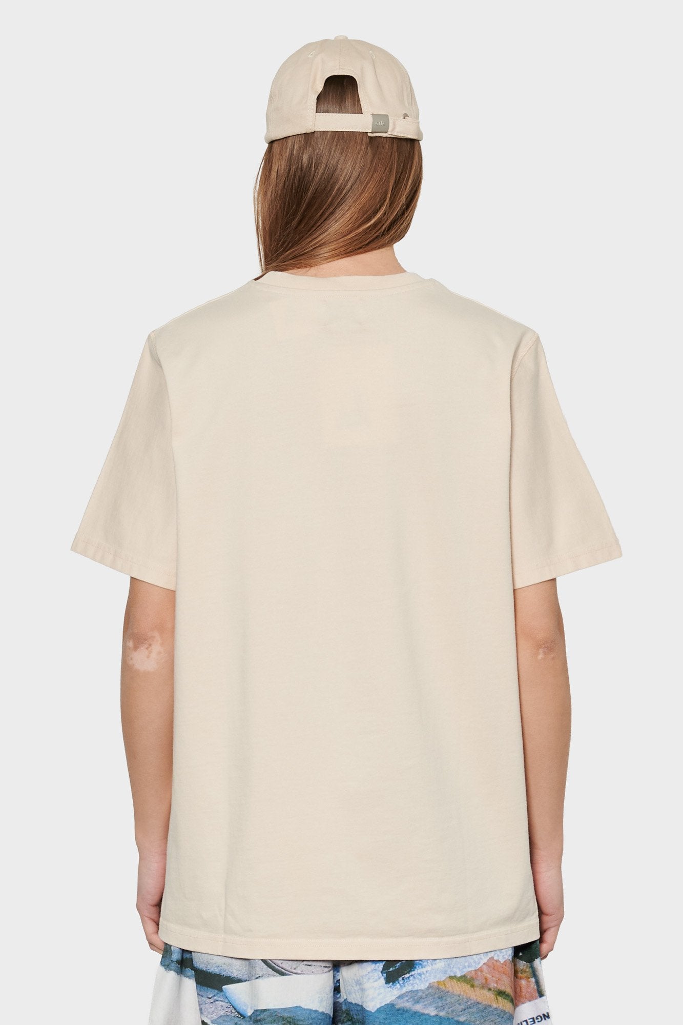 

women#@Футболка MULTI LOGO бежева
