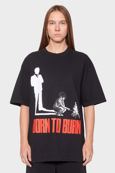 Футболка BORN TO BURN чорна, купити онлайн в магазині.