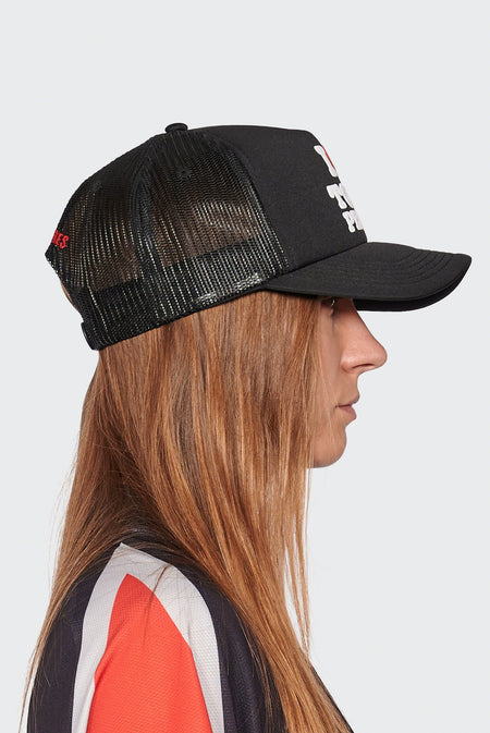 women#@Кепка TOXIC TRUCKER чорна