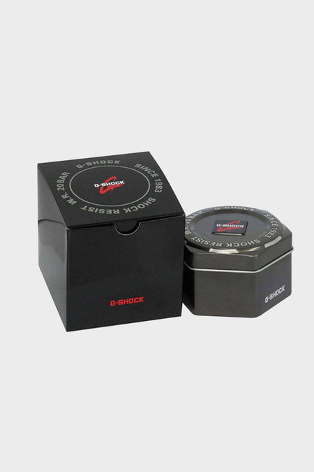 Часы мужские G-SHOCK PREMIUM GMW-B5000D-1ER серебристые