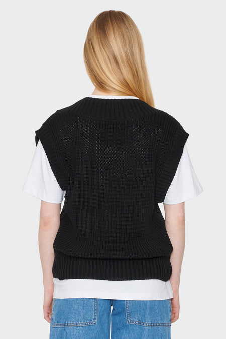 Жилет ЧОРНИЙ, купити онлайн в магазині.