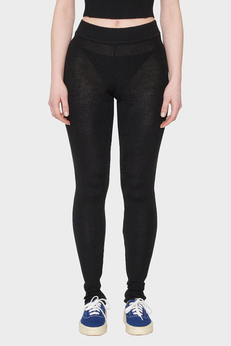 Легінси ЧОРНІ, купити онлайн в магазині.