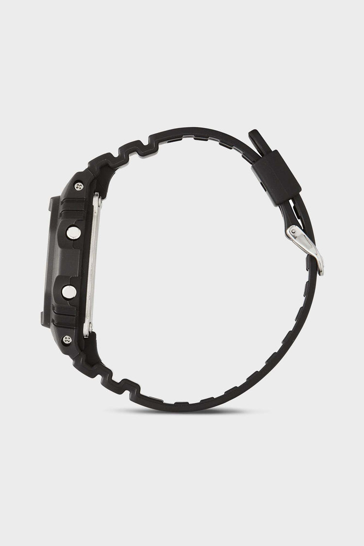 Часы мужские G-SHOCK DW-5600E-1VER черный